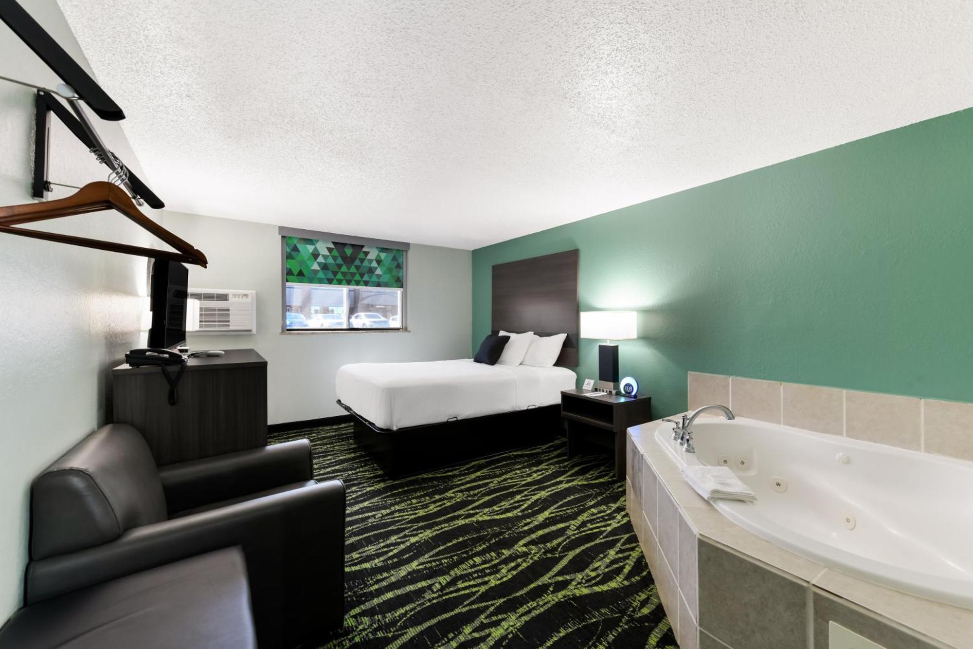 Baymont Inn & Suites By Wyndham Liberty Exterior foto