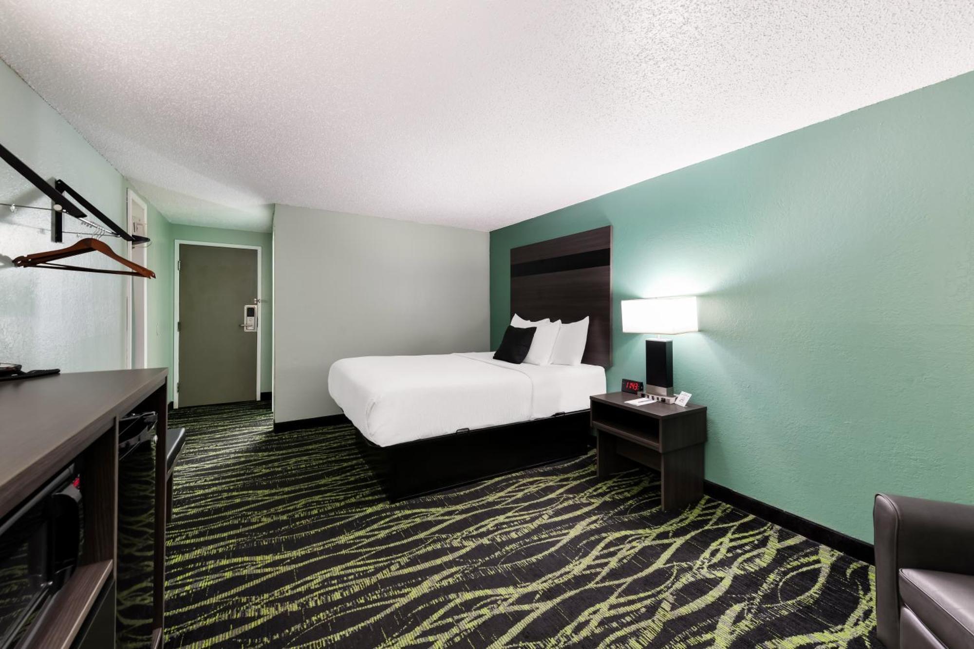 Baymont Inn & Suites By Wyndham Liberty Exterior foto